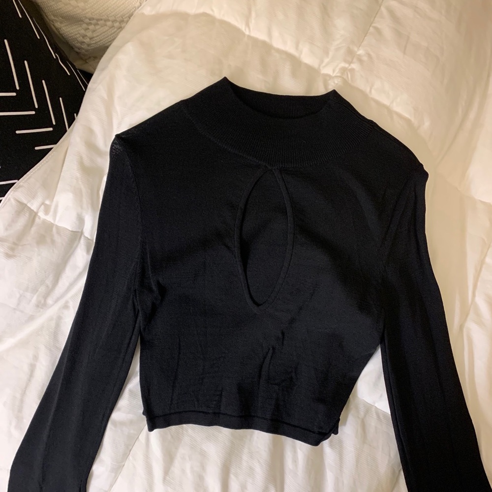 Sexy Keyhole Black Long Sleeve Top